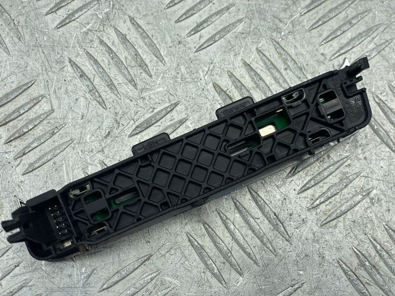 Индикатор переключения 4L1713463A Audi Q7