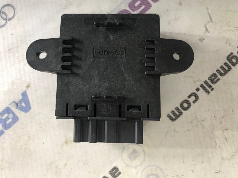 Блок управления двери DG9T14B534AH Ford Fusion