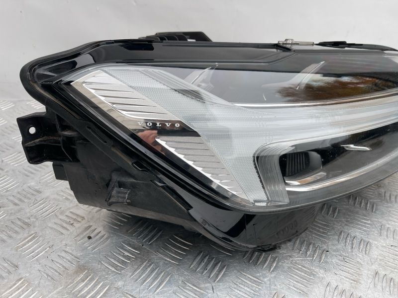 Фара FULL LED 31420412 Volvo XC60