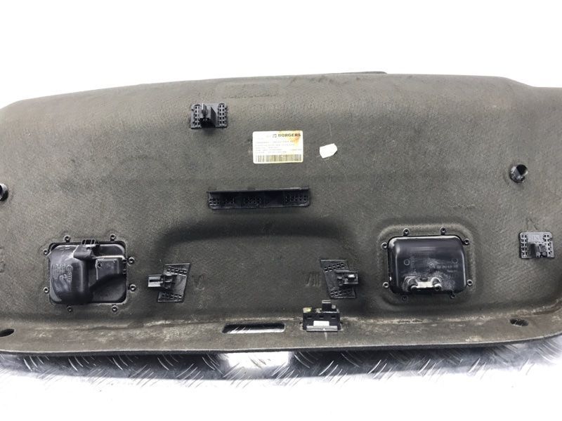 Обшивка крышки багажника 4H0867975N9X7 Audi S8