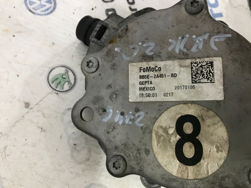 Вакуумний насос BB5E2A451BD Ford Edge Ford Edge, Ford Escape, Ford Explorer, Ford Focus, Ford Fusion, Ford Mustang, Ford Taurus, Lincoln MKC, Lincoln MKT, Lincoln MKZ, Lincoln Nautilus