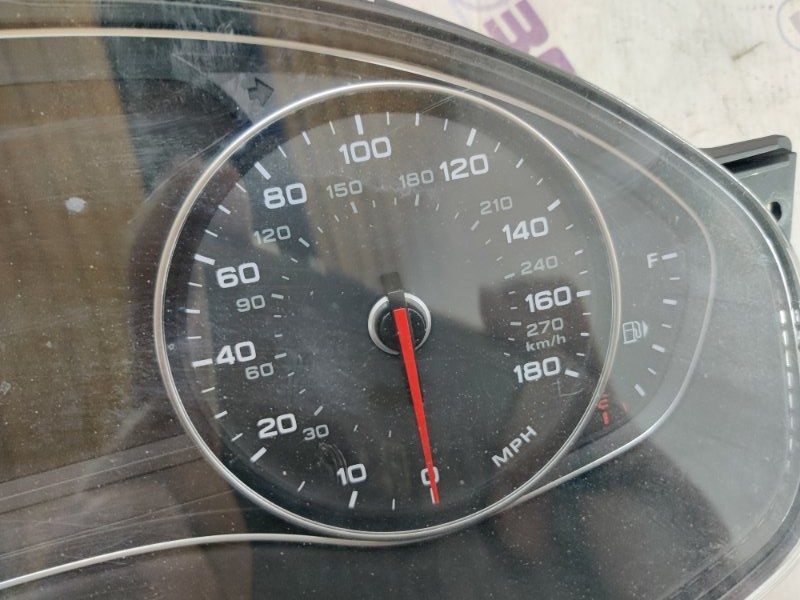 Комбінація приладів 4G8920984S Audi A7