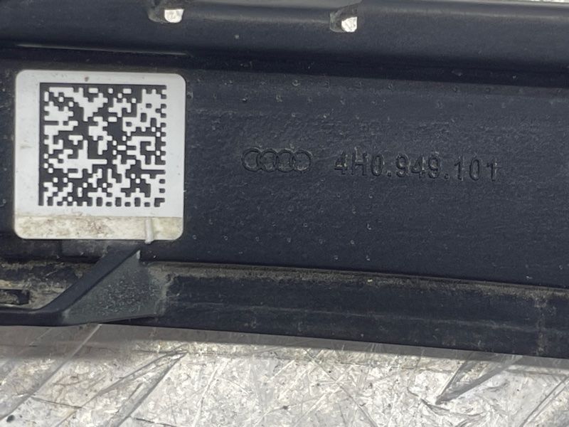 Покажчик повороту дзеркала Audi S8