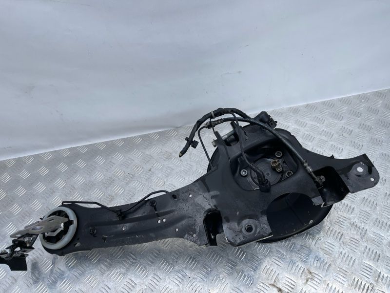 Поворотний кулак / цапфа 7G915A968VAE Volvo XC60