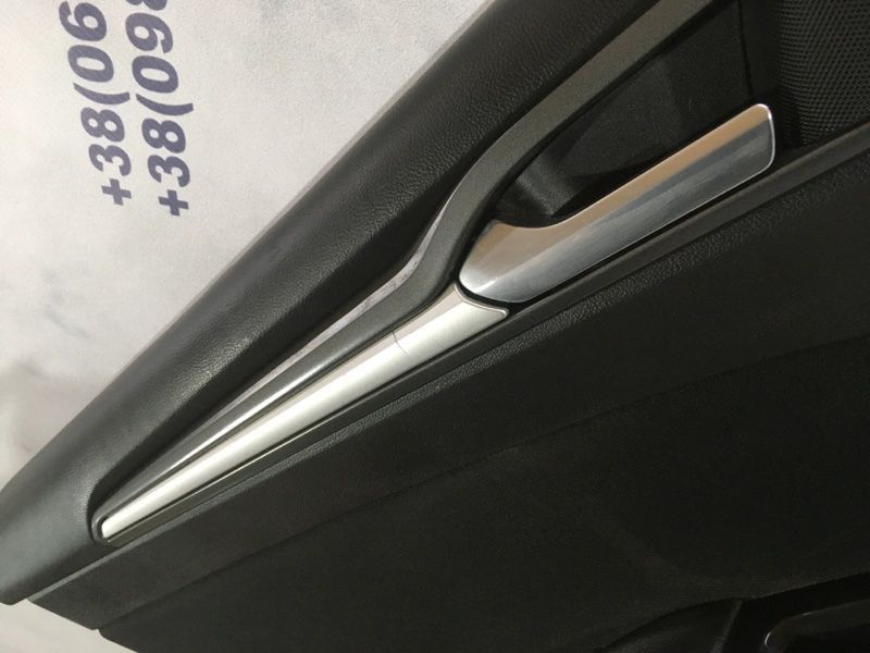 Обшивка дверей DS73F27659 Ford Fusion