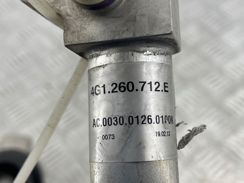 Трубка кондиционера 4G1260712E Audi S7
