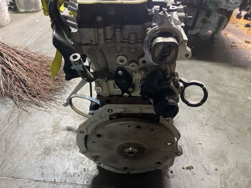 Двигун 06K100035T Volkswagen Tiguan