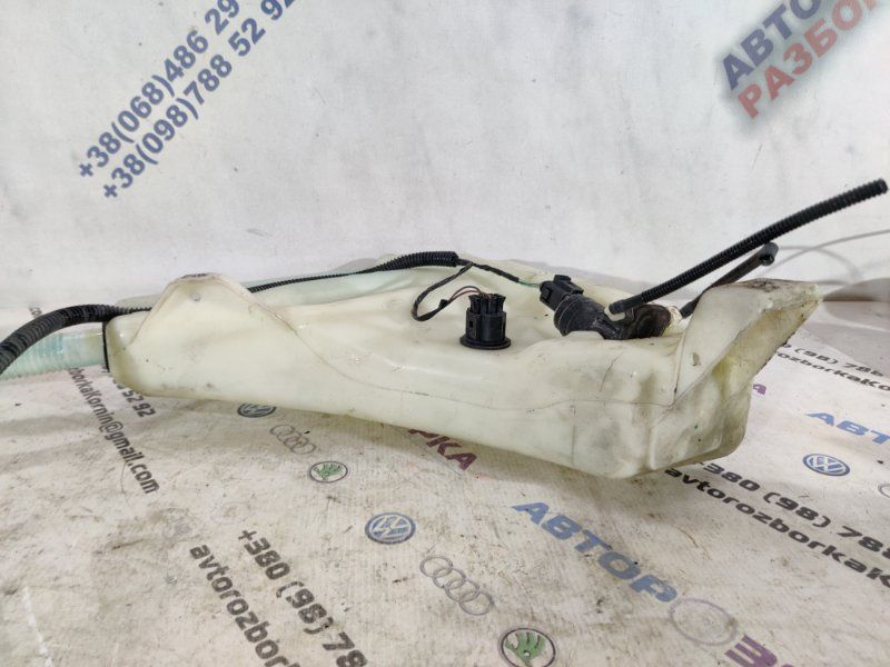 Бачок омивача скла 4L0955453 Audi Q7
