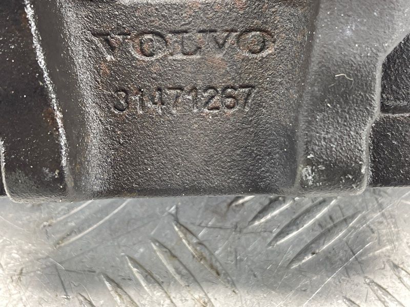Суппорт тормозной 31471267 Volvo XC90