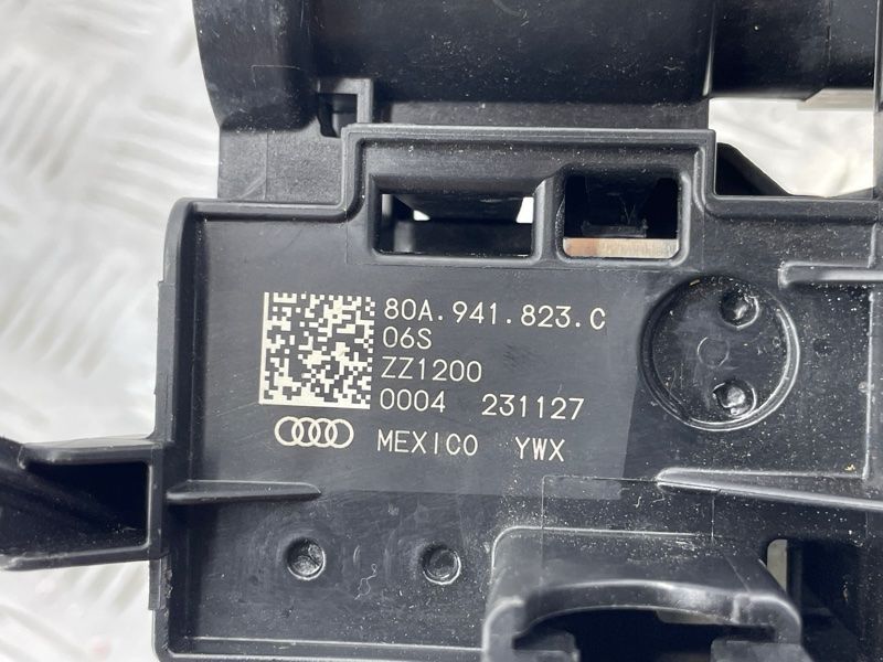 Блок розподільчий 80A941823C Audi Q5