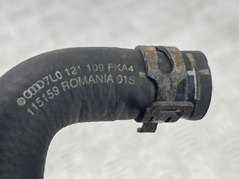 Патрубок 7L0121109 Volkswagen Touareg