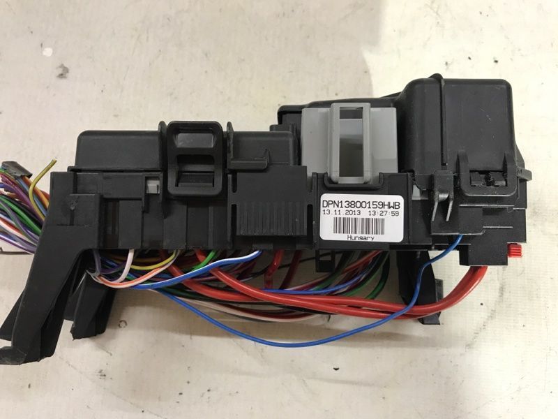 Блок запобіжників DPN13800159HWB Volvo XC60