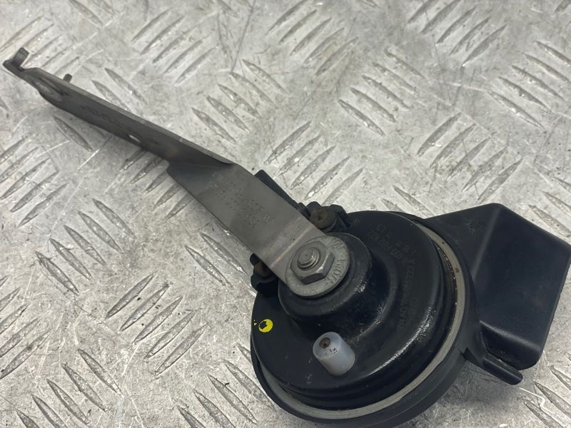 Звуковий сигнал високий 7P6951223A Volkswagen Touareg