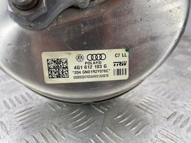 Вакуумный усилитель тормозов 4G0612107 Audi A6