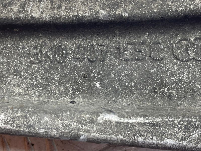 Рычаг передней подвески несущий нижний левый 8K0407155C Audi A6 Audi A4, Audi A4 Allroad, Audi A5, Audi A6, Audi A7, Audi Q5, Audi RS5, Audi RS7, Audi S4, Audi S5