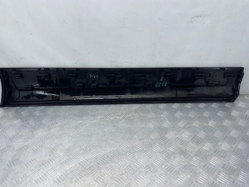 Накладка дверей передня ліва 4L0071841 Audi Q7 Audi Q7