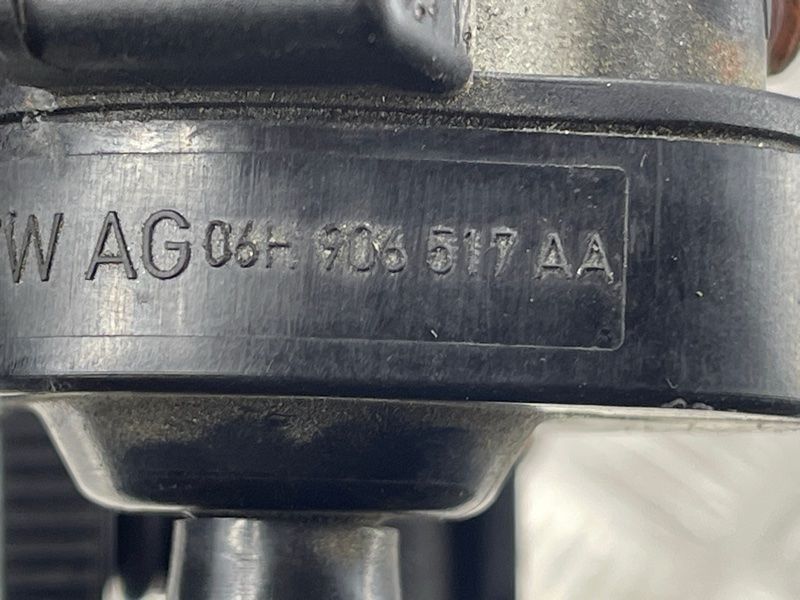 Клапан вентиляції паливного бака 06E133781K Audi A6