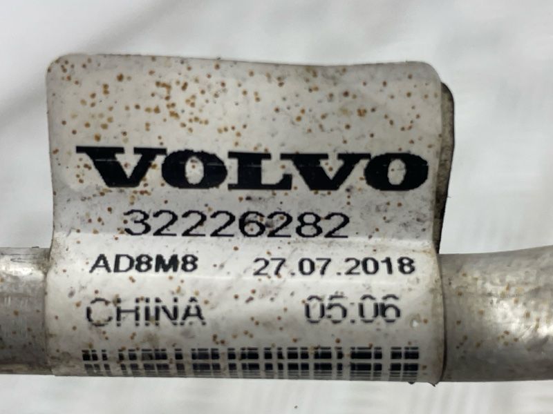 Шланг кондиціонера 32226282 Volvo XC60