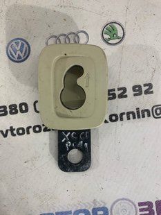 Крепление багажной сетки 30715666 Volvo XC60