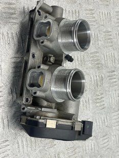 Дросельна заслінка 079133062L Audi A8