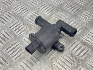 Клапан отопителя / Кран печки 4H0121671B Audi Q7