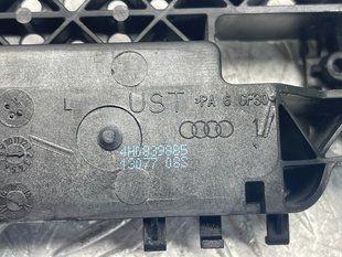 Кронштейн ручки 4H0839885 Audi A8