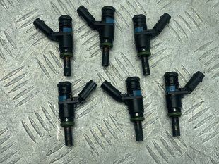 Топливная форсунка низкого давления 06E906031A Audi Q7 Audi A6, Audi A7, Audi A8, Audi Q7