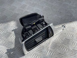 Дефлектор воздуховода 4G1820901E6PS Audi A6