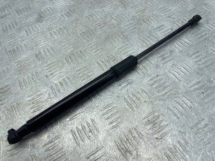 Газовий упор капота 8W0823359B Audi A4 Allroad