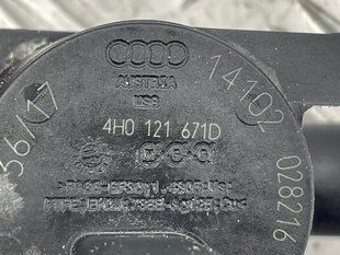Клапан електромагнітний 4H0121671D Audi Q7