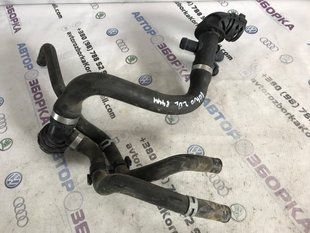 Патрубок системы охлаждения 31439747 Volvo XC60