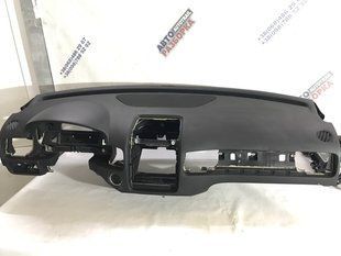 Торпедо з подушкою безпеки 7P1857003GHR2 Volkswagen Touareg