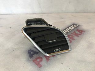 Дефлектор повітропроводу 8T1820902G Audi A4 Allroad
