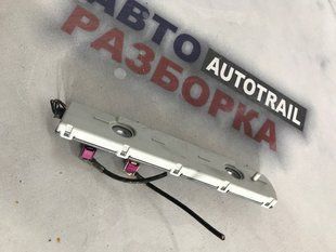 Усилитель антенны 4L0035225AE Audi Q7
