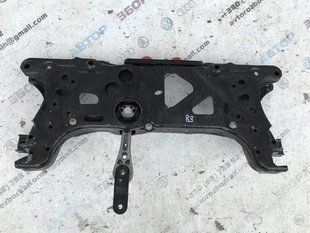 Подрамник передний Volkswagen Passat