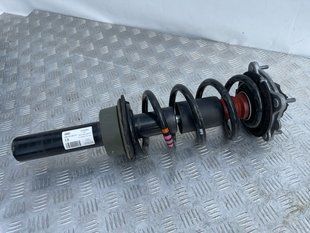 Стойка амортизатора в сборе с пружиной 4G0413031N Audi A6