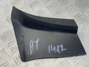 Накладка заднего фонаря 4G8945255A Audi A7