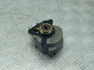 Вакуумний насос 03H145100C Volkswagen Touareg