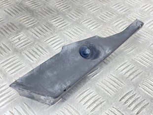 Захист 8W0825214A Audi A4