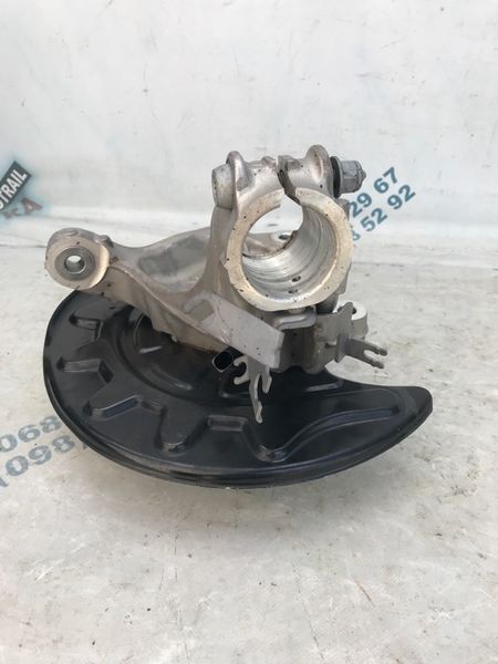 Поворотний кулак / цапфа з підшипником 5QM407254 Volkswagen Tiguan