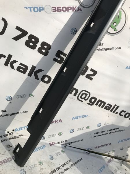 Порог s-line 4G8853856M Audi A7