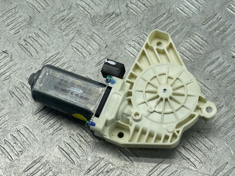 Мотор стеклоподъемника 5Q4959802B Audi Q5