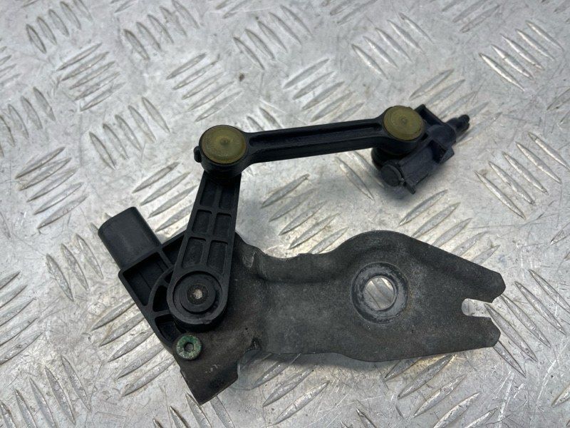 Датчик положення кузова 7L6616213 Audi Q7