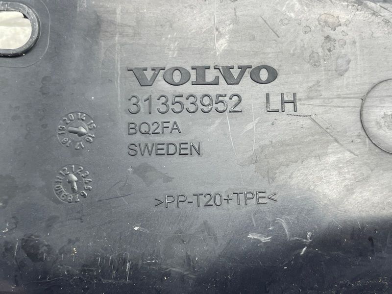Ізоляція крила 31353952 Volvo XC90
