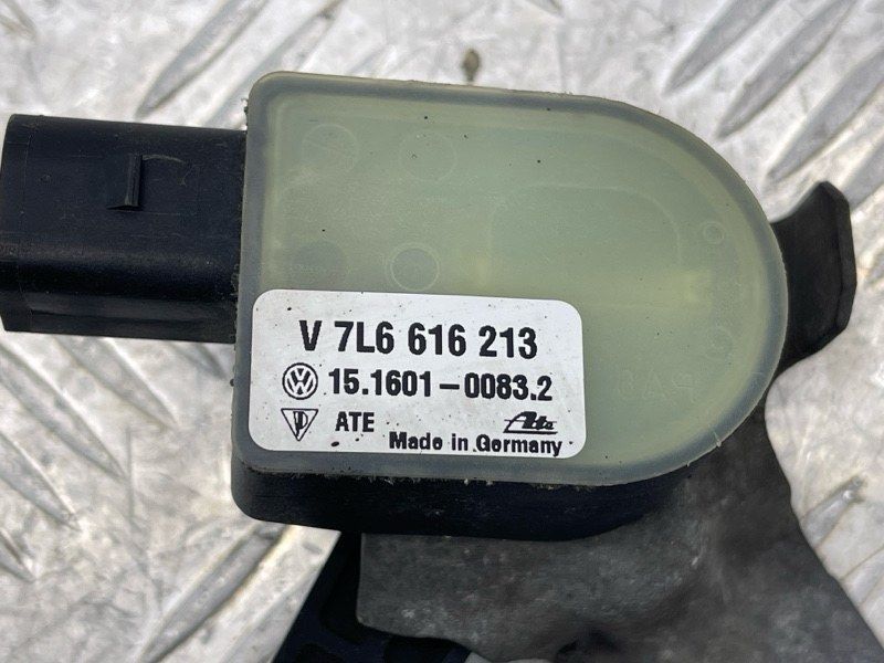 Датчик положення кузова 7L6616213 Audi Q7