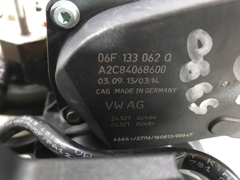 Колектор впускний 06H133185CF Audi A6