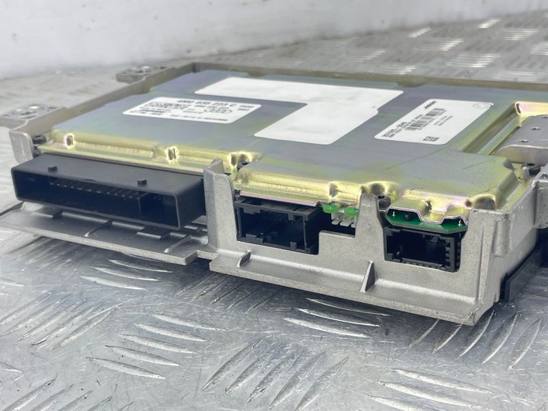 Усилитель звука BOSE 4M0035223C Audi Q7