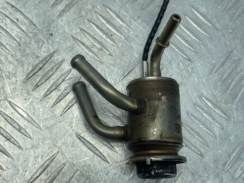 Форсунка распылитель ADBLUE 05L131113D Audi A6