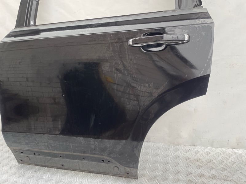 Дверь 32321822 Volvo XC90
