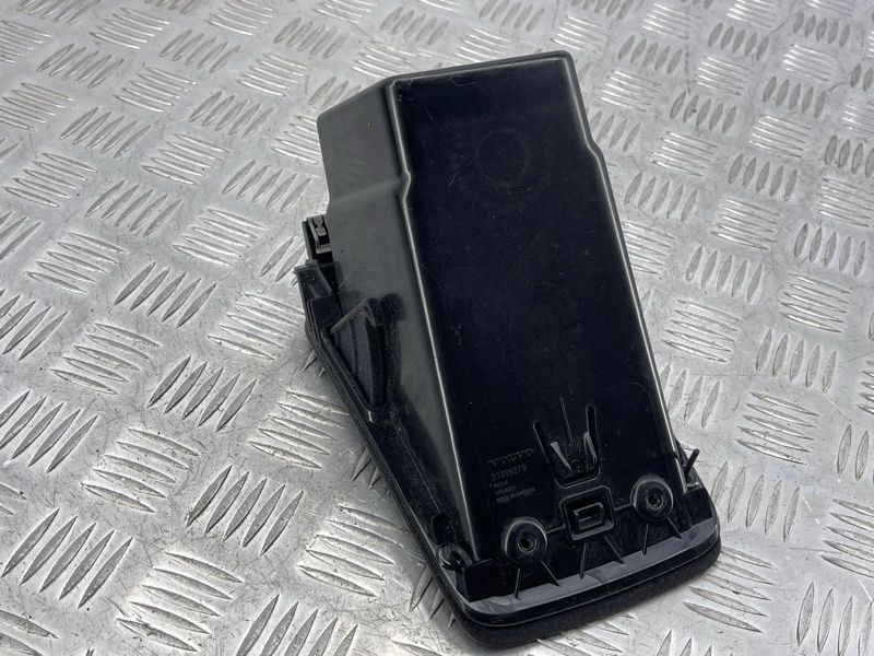Захист бардачка 31366376 Volvo XC90